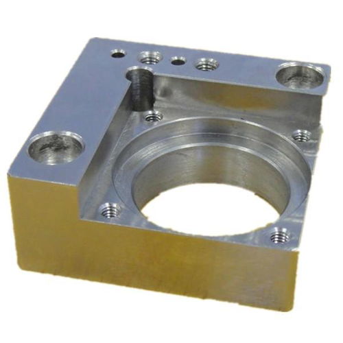 深圳市宝安区沙井博创机械加工厂 精密机械零件加工与自动化生产线的完美结合